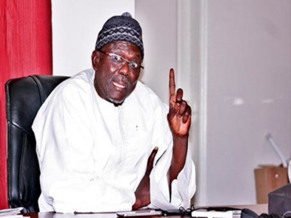 Moustapha Diakhaté souffre d’un confinement intellectuel Moustapha Diakhaté souffre d’un confinement intellectuel