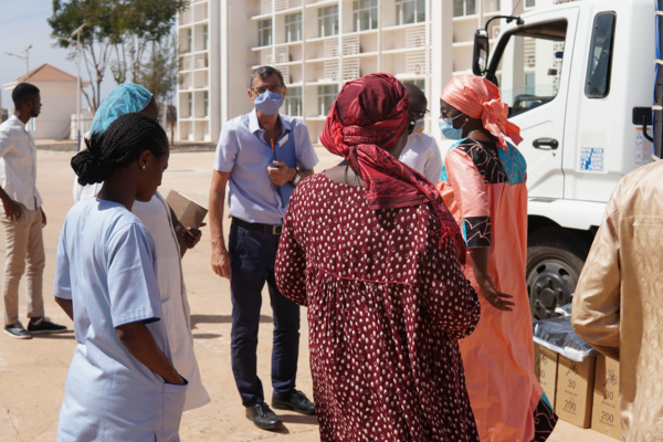 Lutte contre le Covid- 19: mobilisation des entreprises françaises et européennes aux côtés du CNP Lutte contre le Covid- 19: mobilisation des entreprises françaises et européennes aux côtés du CNP