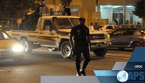 COUVRE-FEU : DES JOURNALISTES ’’EMBARQUÉS’’ DANS UNE PATROUILLE DE POLICE À LOUGA