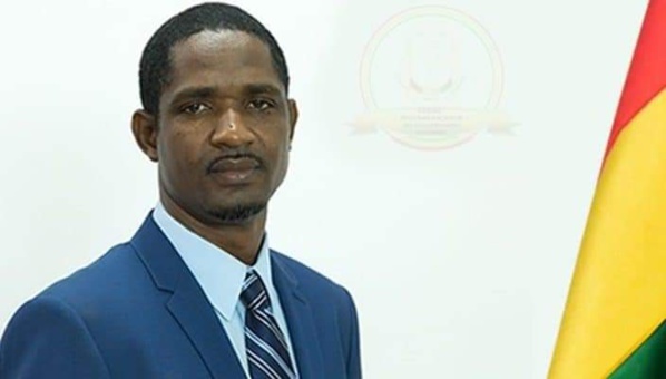 GUINÉE : LE MINISTRE DE LA JEUNESSE DÉCLARÉ POSITIF AU COVID-19 GUINÉE : LE MINISTRE DE LA JEUNESSE DÉCLARÉ POSITIF AU COVID-19