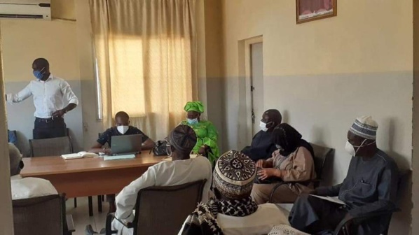 Mairie de Médina – Bamba Fall dégage plus de 300 millions pour aider les ménages face au Covid 19, des Conseillers s’y opposent ! Mairie de Médina – Bamba Fall dégage plus de 300 millions pour aider les ménages face au Covid 19, des Conseillers s’y opposent !
