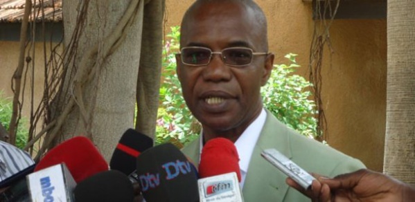 Aide à la presse : Pourquoi des patrons de presse ont refusé de prendre leurs chèques Aide à la presse : Pourquoi des patrons de presse ont refusé de prendre leurs chèques