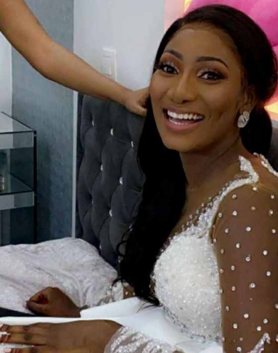 VIOLATION DE L’ETAT D’URGENCE- Zeyna, la troisième femme de Bara Guèye ‘’Clean oil’,’ rejoint en prison son mari et sa maman... Maria (EXCLUSIVITÉ DAKARPOSTE) VIOLATION DE L’ETAT D’URGENCE- Zeyna, la troisième femme de Bara Guèye ‘’Clean oil’,’ rejoint en prison son mari et sa maman... Maria (EXCLUSIVITÉ DAKARPOSTE)