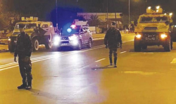 L’IMAM ET LE MUEZZIN DE FALOKH ARRÊTÉS POUR VIOLATION DE L’ÉTAT D’URGENCE L’IMAM ET LE MUEZZIN DE FALOKH ARRÊTÉS POUR VIOLATION DE L’ÉTAT D’URGENCE