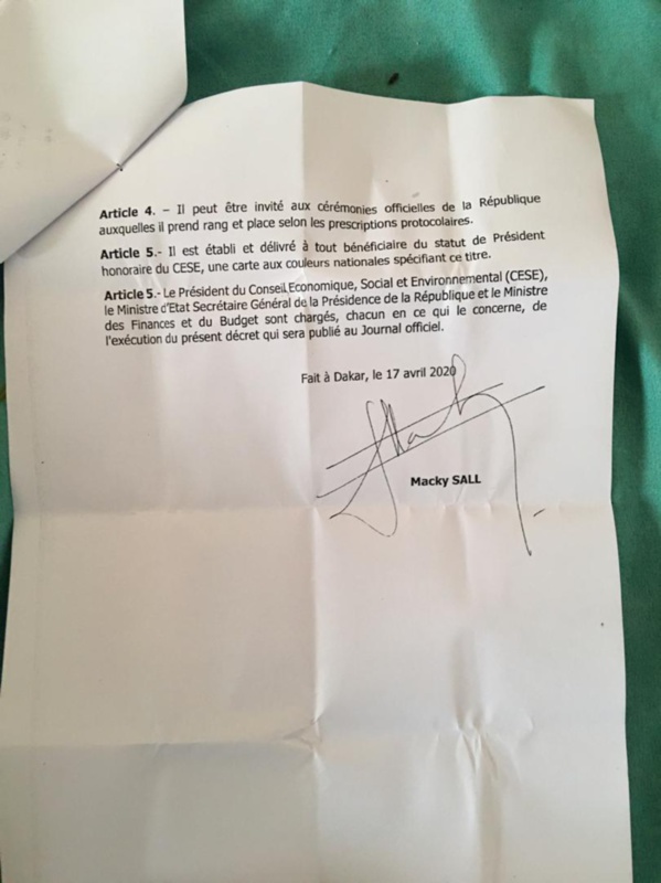 Faux communiqué portant création d’un honorariat des anciens présidents du CESE : La présidence dément et précise... Faux communiqué portant création d’un honorariat des anciens présidents du CESE : La présidence dément et précise...
