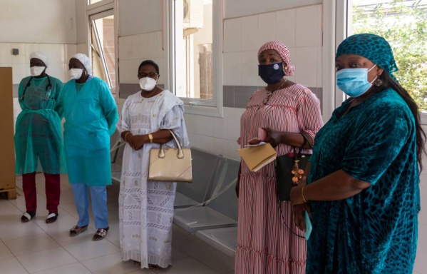 DON DES FEMMES DE L’ARTP AU SERVICE ONCOLOGIE DE L’HÔPITAL LE DANTEC (images)