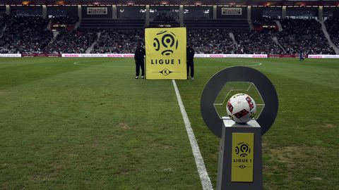 Droits TV, recours en justice... le football français en pleine crise de nerfs Droits TV, recours en justice... le football français en pleine crise de nerfs