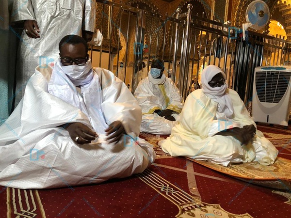 TOUBA - LES IMAGES DE LA PRIÈRE DE L'AÏD-EL-FITR