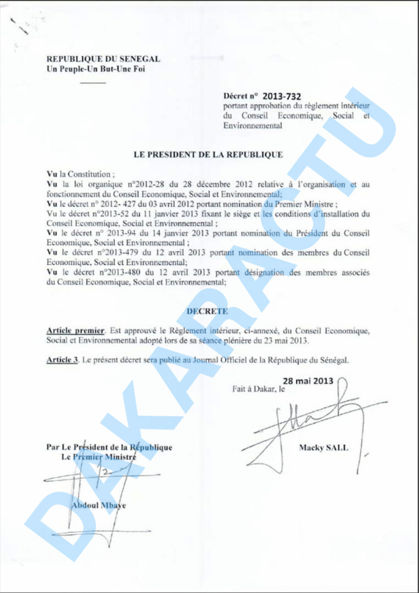 Révélations documentées !!! : Yakham Mbaye exhibe l’authentique décret 2020-964, accable Abdoul Mbaye et menace Bassirou Diomaye Faye de Pastef