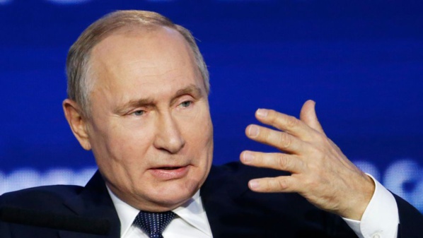 Coronavirus: Vladimir Poutine estime que le pic de l'épidemie est passé en Russie