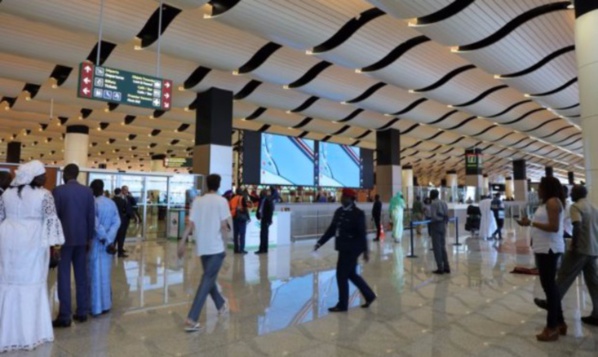 Afrique / Vols de rapatriement de sénégalais bloqués dans plusieurs pays du continent. Afrique / Vols de rapatriement de sénégalais bloqués dans plusieurs pays du continent.