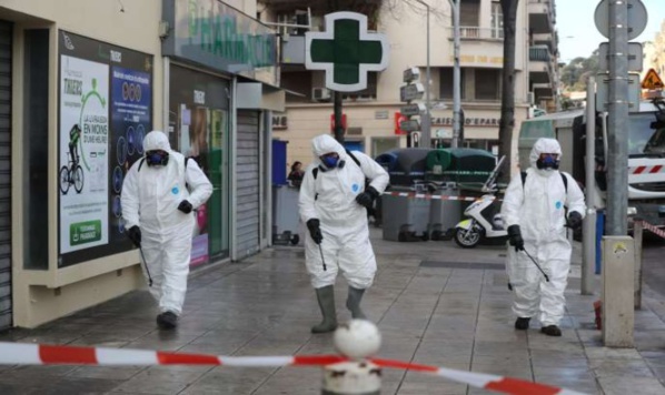 COVID-19 : DR FALLOU SAMB PRÉDIT LE PIRE ET DEMANDE LE RETOUR DES MESURES RESTRICTIVES COVID-19 : DR FALLOU SAMB PRÉDIT LE PIRE ET DEMANDE LE RETOUR DES MESURES RESTRICTIVES