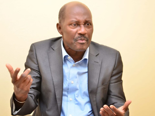 URGENT: Le commissaire à la retraite Boubacar Sadio à la Dic URGENT: Le commissaire à la retraite Boubacar Sadio à la Dic