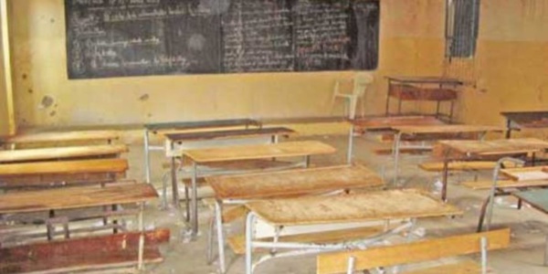 Reprise des cours: les parents d’élèves demandent la fermeture de toutes les écoles où il n’y aura pas d’eau Reprise des cours: les parents d’élèves demandent la fermeture de toutes les écoles où il n’y aura pas d’eau