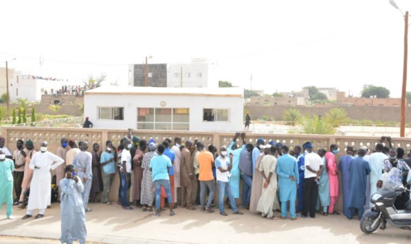 [PHOTOS-VIDÉO]-PAPE MALICK INHUMÉ À 17 HEURES À CÔTÉ DE SON AÎNÉ, AL MAKHTOUM