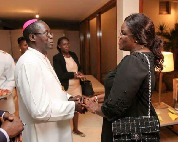 Attaques contre Marème Faye Sall-  La lâcheté des ennemis infâmes contre la grandeur inentamable de la Première Dame Attaques contre Marème Faye Sall-  La lâcheté des ennemis infâmes contre la grandeur inentamable de la Première Dame