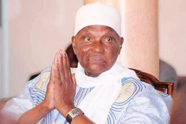 Décès de Serigne Pape Malick Sy: Me Abdoulaye Wade présente ses condoléances à Tivaouane