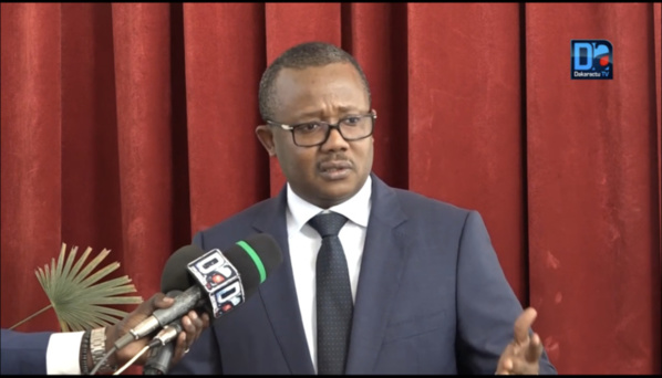 Guinée Bissau : Umaro Sissoco Embalo renverse la tendance à l’Assemblée nationale et fait adopter son programme gouvernemental. Guinée Bissau : Umaro Sissoco Embalo renverse la tendance à l’Assemblée nationale et fait adopter son programme gouvernemental.