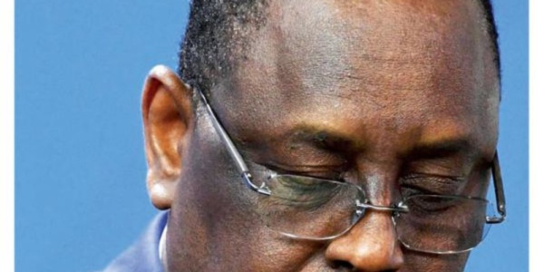 Le geste-arrière de Macky indexé Le geste-arrière de Macky indexé