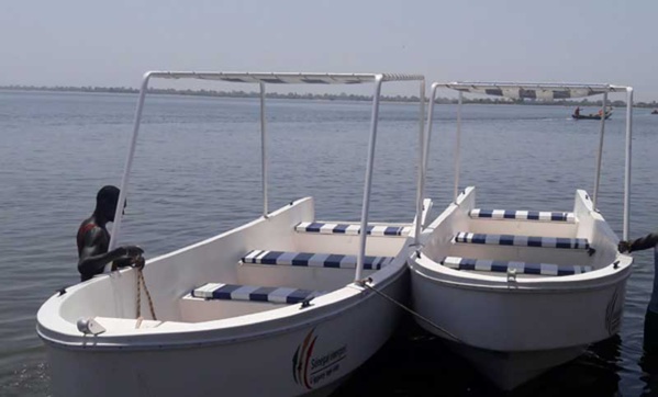 FATICK : MISE EN SERVICE DES DEUX EMBARCATIONS EN FIBRE DE VERRE POUR ASSURER LA NAVETTE ENTRE FOUNDIOUGNE-NDAKHONGA FATICK : MISE EN SERVICE DES DEUX EMBARCATIONS EN FIBRE DE VERRE POUR ASSURER LA NAVETTE ENTRE FOUNDIOUGNE-NDAKHONGA