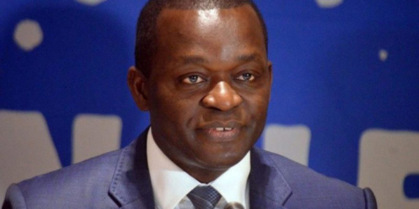 Tu veux ou tu ne veux pas, tant pis. On n’en ferait pas une maladie. Tu veux ou tu ne veux pas, tant pis. On n’en ferait pas une maladie.