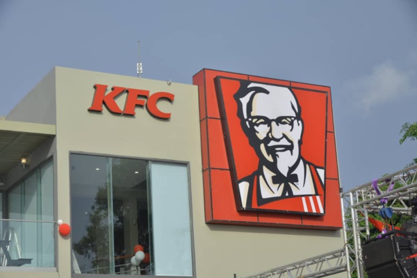 Corniche : Le site qui abrite KFC appartient à Daouda Faye Vava Corniche : Le site qui abrite KFC appartient à Daouda Faye Vava