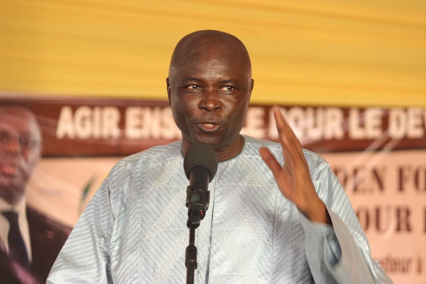 Championnat de tacles irréguliers dans le terrain de l’APR-  De la nécessité du retour de Harouna DIA ,le " médiateur de l’ombre ",  pour calmer le jeu Championnat de tacles irréguliers dans le terrain de l’APR-  De la nécessité du retour de Harouna DIA ,le " médiateur de l’ombre ",  pour calmer le jeu