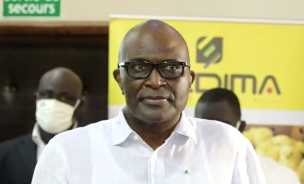 Babacar NGOM : « j’ai payé 16 millions aux gendarmes pour surveiller » le champ de Ndengler Babacar NGOM : « j’ai payé 16 millions aux gendarmes pour surveiller » le champ de Ndengler