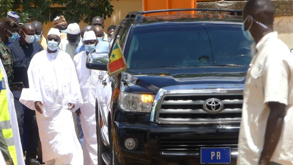 MACKY SALL A PRÉSENTÉ SES CONDOLÉANCES À TIVAOUANE ET THIENABA