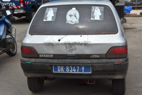 Péage de Toglou : La gendarmerie saisit 240 kg de drogue à bord de 3 véhicules Péage de Toglou : La gendarmerie saisit 240 kg de drogue à bord de 3 véhicules