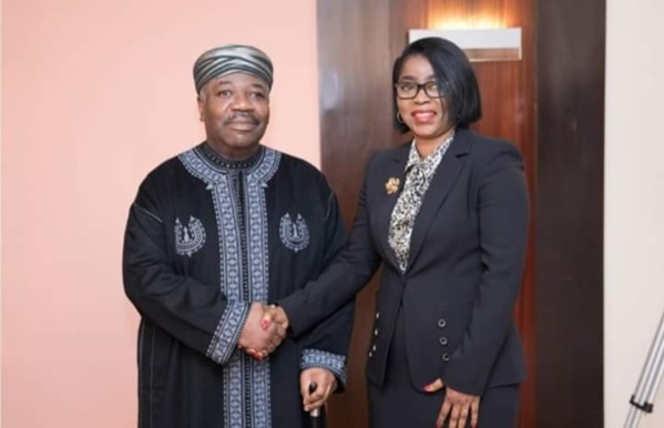 Gabon: Rose Christiane Ossouka Raponda, première femme nommée chef du gouvernement Gabon: Rose Christiane Ossouka Raponda, première femme nommée chef du gouvernement