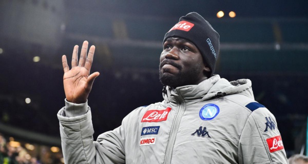 Mercato : Le PSG revient à la charge pour Koulibaly Mercato : Le PSG revient à la charge pour Koulibaly