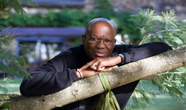 LA MORT DE BABACAR TOURÉ : TOUS, GENOUX À TERRE ! LA MORT DE BABACAR TOURÉ : TOUS, GENOUX À TERRE !