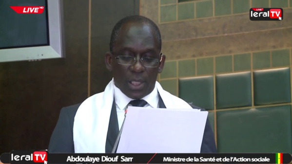 L'invite à une "Tabaski confinement" déchirée, un parfum de scandale sur les combinaisons, Diouf Sarr au bord de la rupture ? L'invite à une "Tabaski confinement" déchirée, un parfum de scandale sur les combinaisons, Diouf Sarr au bord de la rupture ?