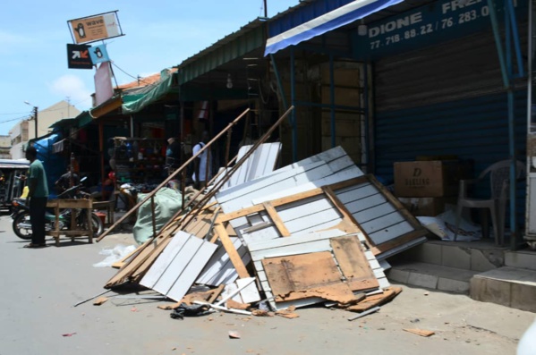 IMAGES - MARCHÉ SANDAGA : LE GRAND DÉMÉNAGEMENT A COMMENCÉ