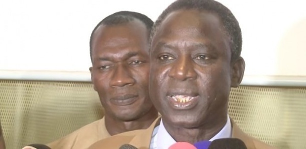 Affaire Penc-Mi : Thione Seck poursuit le bras de fer judiciaire Affaire Penc-Mi : Thione Seck poursuit le bras de fer judiciaire