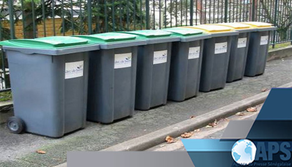 SAINT-LOUIS : LANCEMENT DE L’OPÉRATION DE DISTRIBUTION DE 26.000 POUBELLES AUX MÉNAGES