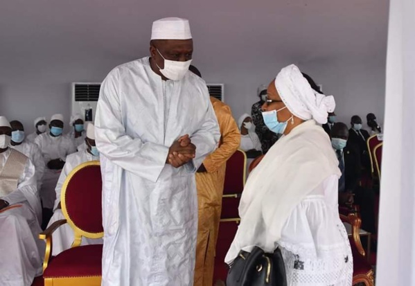40è jour du décès d’Amadou Gon Coulibaly : Le 1er ministre et la 1ère dame du Mali aux côtés du couple présidentiel ivoirien (IMAGES)