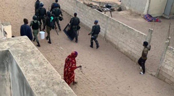 Le foncier toujours en cause – L’affaire Tobène apaisée par le tribunal : Mais pourquoi les gendarmes protègent-ils les riches et matent les pauvres paysans ? Le foncier toujours en cause – L’affaire Tobène apaisée par le tribunal : Mais pourquoi les gendarmes protègent-ils les riches et matent les pauvres paysans ?