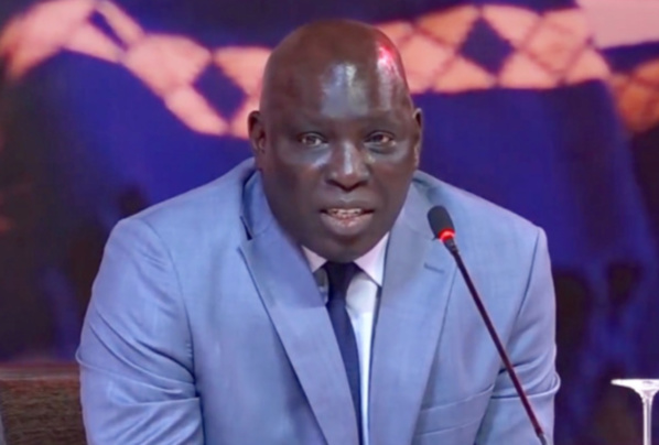 Madiambal Diagne : « Le gouvernement se tire une balle dans le pied » Madiambal Diagne : « Le gouvernement se tire une balle dans le pied »