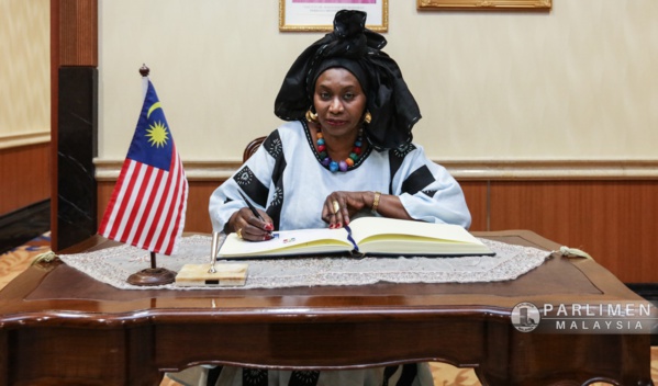 Décès de l'ambassadrice du Sénégal en Malaisie, Fatou Danielle Diagne Décès de l'ambassadrice du Sénégal en Malaisie, Fatou Danielle Diagne