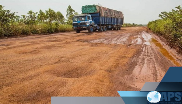 MATAM : L’ETAT INTERPELLÉ SUR LE RETARD DU TRONÇON THILOGNE-OUROSSOGUI MATAM : L’ETAT INTERPELLÉ SUR LE RETARD DU TRONÇON THILOGNE-OUROSSOGUI