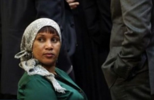 Nafissatou Diallo sort du silence, 9 ans après "l'affaire DSK" : “J’ai voulu me suicider” Nafissatou Diallo sort du silence, 9 ans après "l'affaire DSK" : “J’ai voulu me suicider”