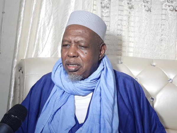 Imam Dicko : « Si la CEDEAO pense que la présidence de cette transition doit revenir à des civils, qu'on donne ça aux civils » Imam Dicko : « Si la CEDEAO pense que la présidence de cette transition doit revenir à des civils, qu'on donne ça aux civils »