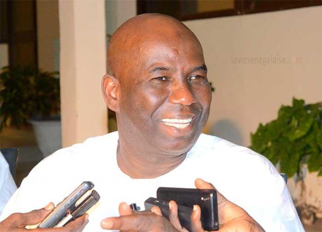 Commune de Nabadji Civol : Abdoulaye Sally Sall éponge une dette des paysans de 10 millions Commune de Nabadji Civol : Abdoulaye Sally Sall éponge une dette des paysans de 10 millions