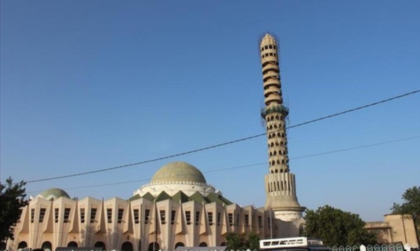 Achèvement des travaux de la grande mosquée de Tivaouane : Plus de 1,5 milliard collecté Achèvement des travaux de la grande mosquée de Tivaouane : Plus de 1,5 milliard collecté