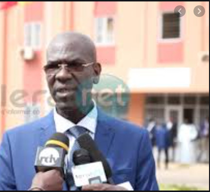 Pikine: Le maire Abdoulaye Thimbo renforce sa sécurité Pikine: Le maire Abdoulaye Thimbo renforce sa sécurité