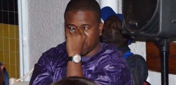 Affaire Dmedia : Des journalistes de Sen Tv et de Zik Fm s’en mêlent Affaire Dmedia : Des journalistes de Sen Tv et de Zik Fm s’en mêlent