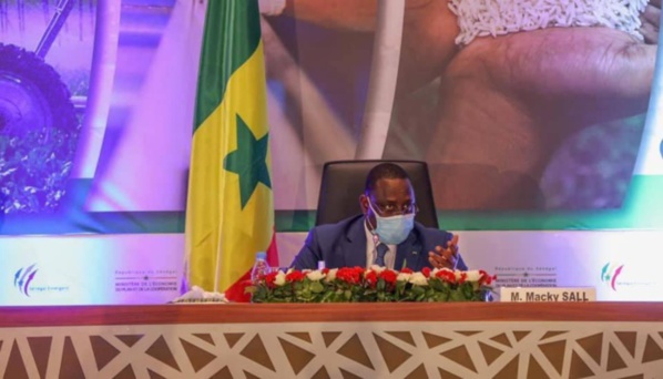 Inondations / Macky Sall met au défi ses détracteurs : « Je suis prêt à en débattre avec qui le souhaite »