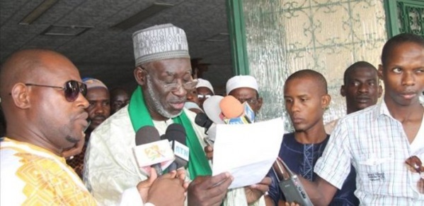 Pour cause de Covid-19 : Thierno Madani Tall annule le Gamou et les Ziarra à la mosquée Omarienne Pour cause de Covid-19 : Thierno Madani Tall annule le Gamou et les Ziarra à la mosquée Omarienne